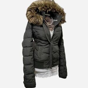 Hollister Co. Women's Khaki and Brown Jacket
Faux-Fur Hooded Puffer Jacket
